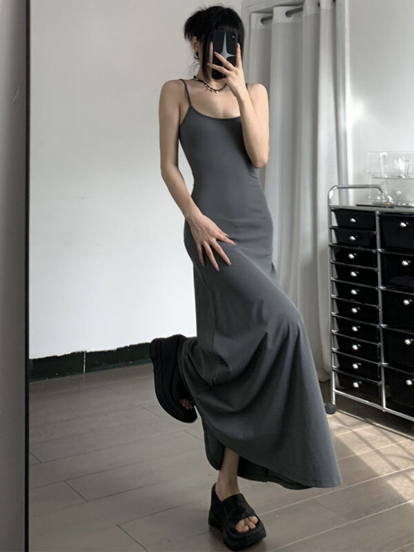 High-waist slimming A-line strap dress in black, grey, and khaki, featuring a knee-length cut and casual elegance for women.