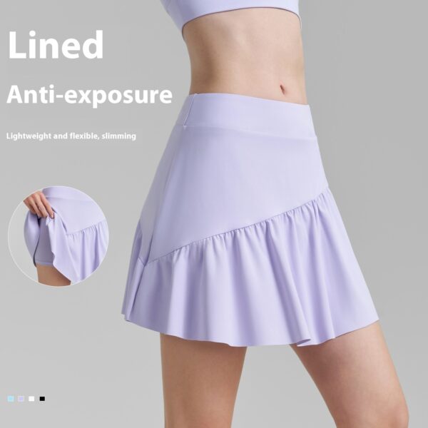 Women’s pleated fitness yoga skirt with a ruffle hem, perfect for sports, tennis, and gym workouts.